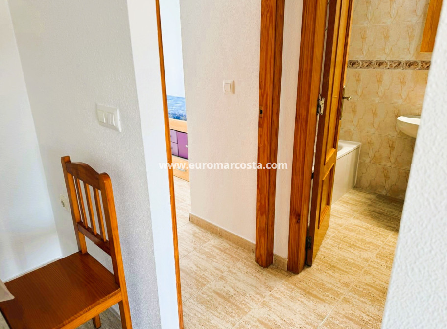 Sale - Apartment / flat - Guardamar del Segura