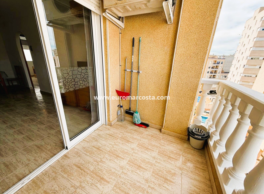 Sale - Apartment / flat - Guardamar del Segura