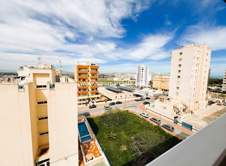 Sale - Apartment / flat - Guardamar del Segura