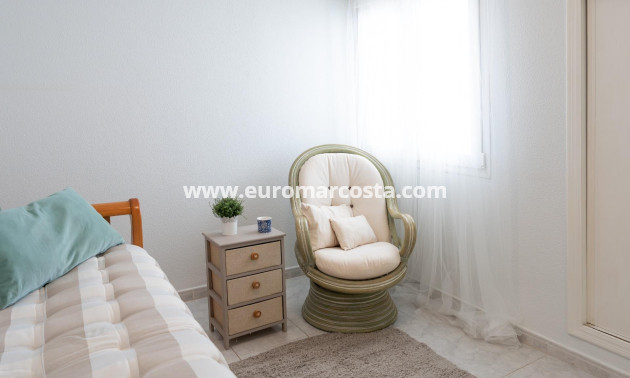 Sale - Villa - Orihuela Costa