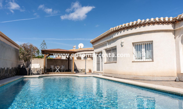 Sale - Villa - Orihuela Costa