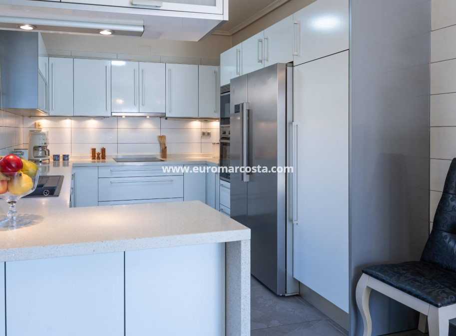 Sale - Villa - Orihuela Costa