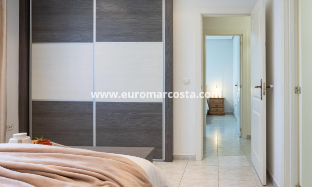 Sale - Villa - Orihuela Costa