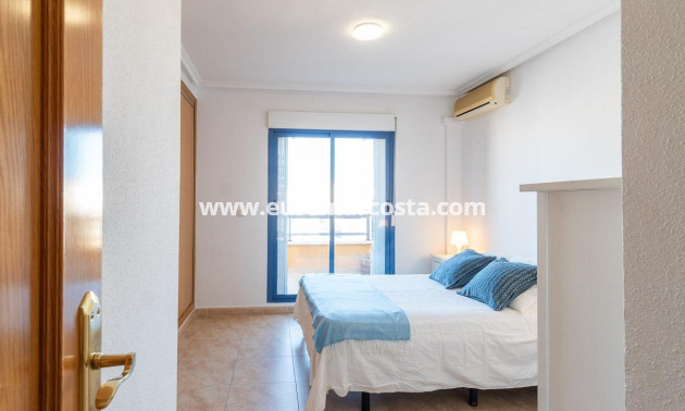 Sale - Penthouse - Torrevieja - TORREVIEJA
