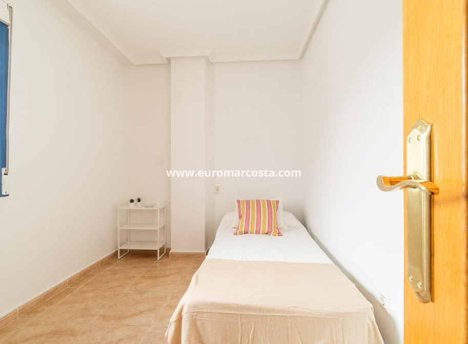 Sale - Penthouse - Torrevieja - TORREVIEJA