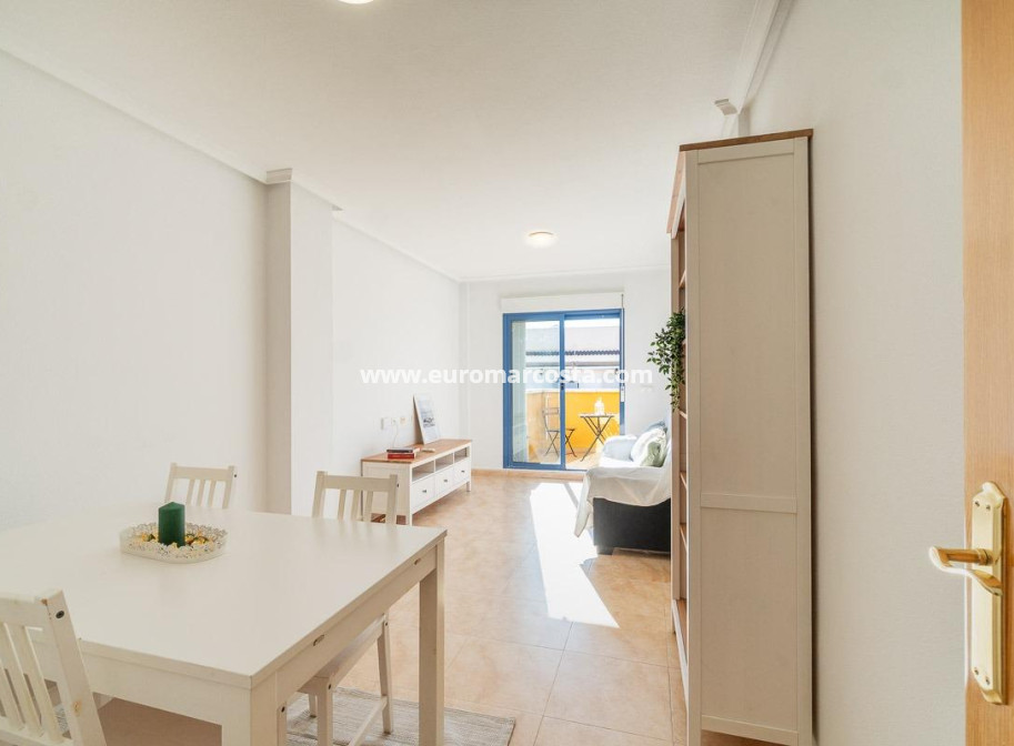 Sale - Penthouse - Torrevieja - TORREVIEJA