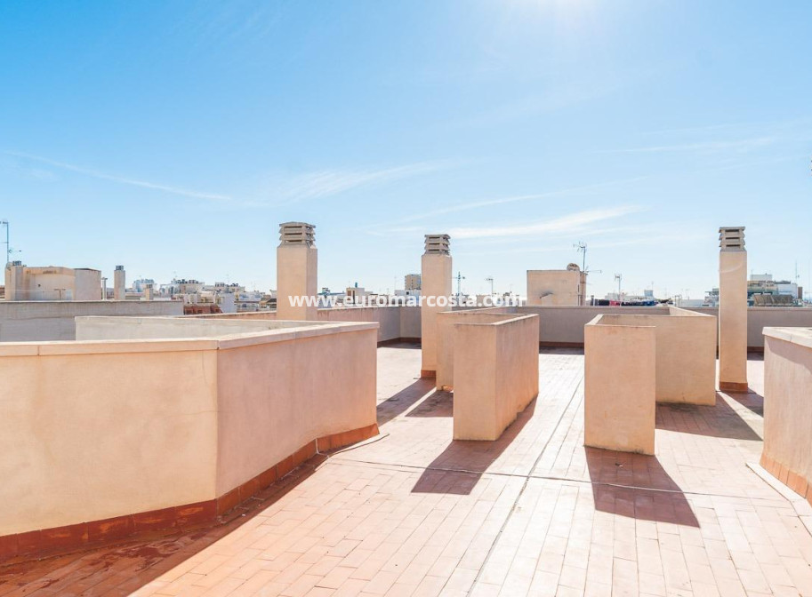 Sale - Penthouse - Torrevieja - TORREVIEJA