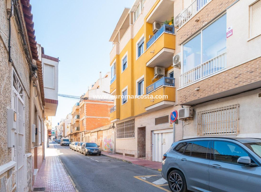 Sale - Penthouse - Torrevieja - TORREVIEJA