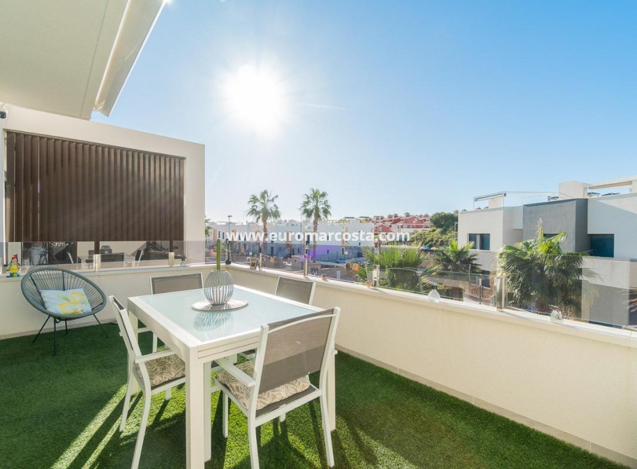 Sale - Apartment / flat - Orihuela Costa