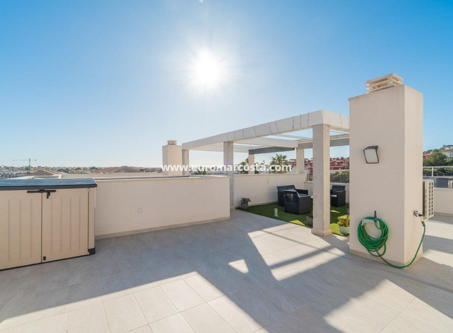 Sale - Apartment / flat - Orihuela Costa