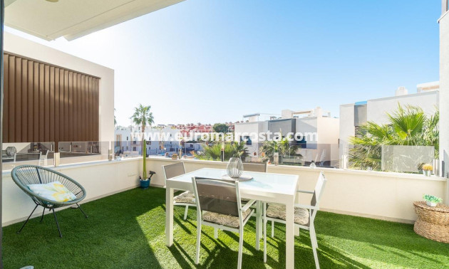 Sale - Apartment / flat - Orihuela Costa