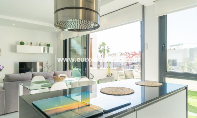 Sale - Apartment / flat - Orihuela Costa