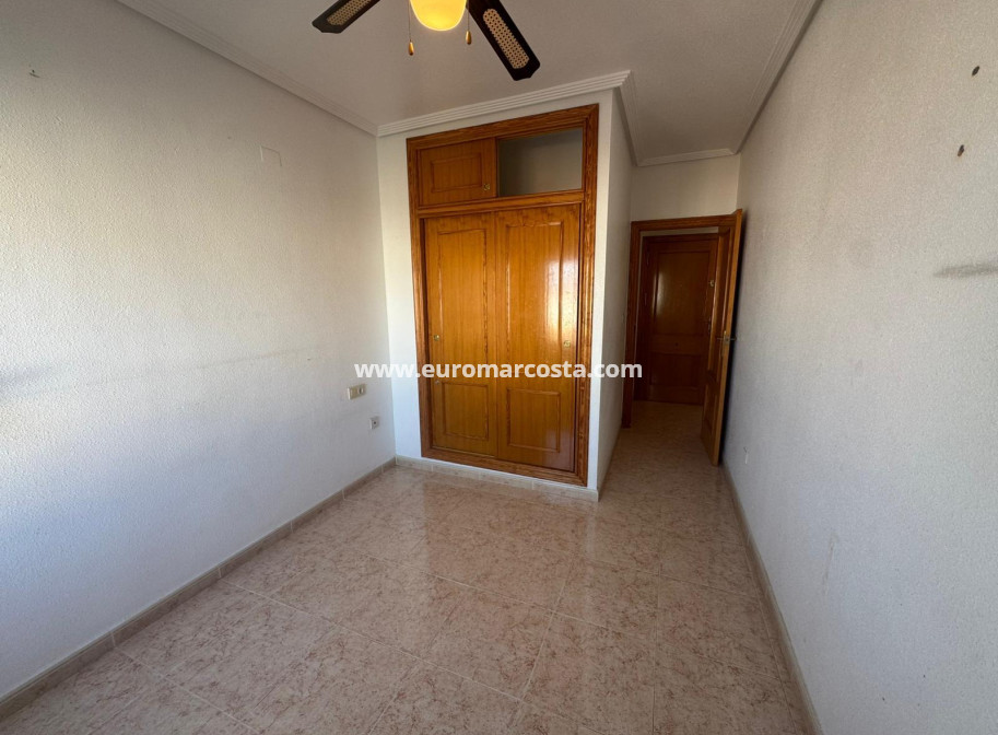 Venta - Apartamento / piso - Torrevieja - La Mata