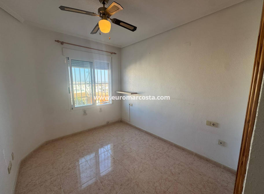Venta - Apartamento / piso - Torrevieja - La Mata