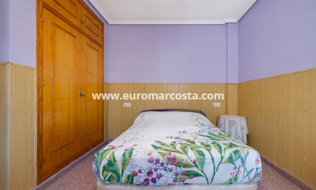 Objekte zum Wiederverkauf - Wohnung - Torrevieja - TORREVIEJA