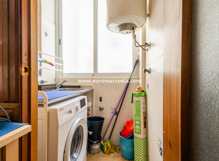 Objekte zum Wiederverkauf - Wohnung - Torrevieja - TORREVIEJA