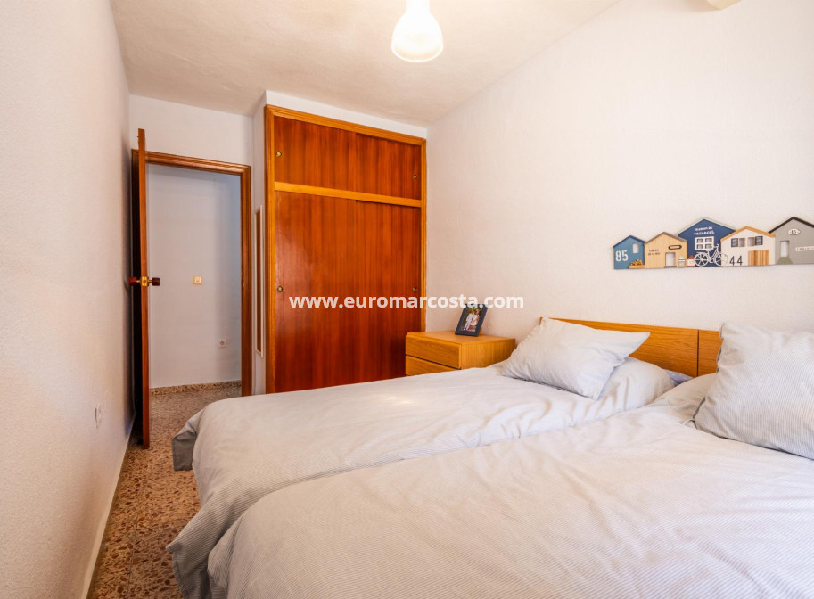 Objekte zum Wiederverkauf - Wohnung - Torrevieja - TORREVIEJA
