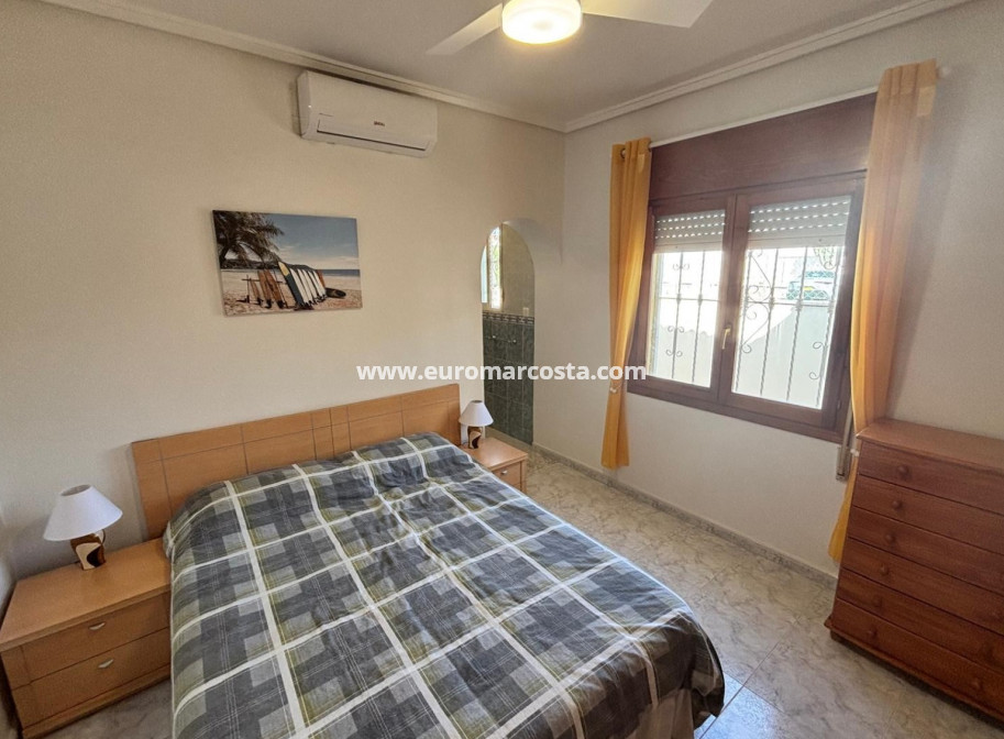 Venta - Villa Detached - Ciudad Quesada