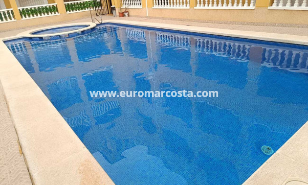 Venta - Apartamento / piso - Rafal