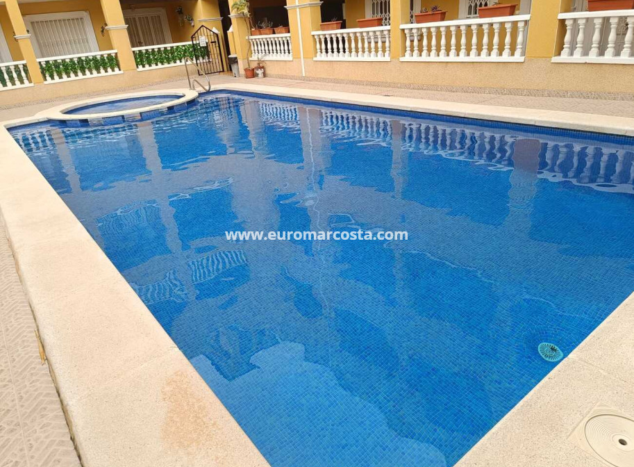 Venta - Apartamento / piso - Rafal