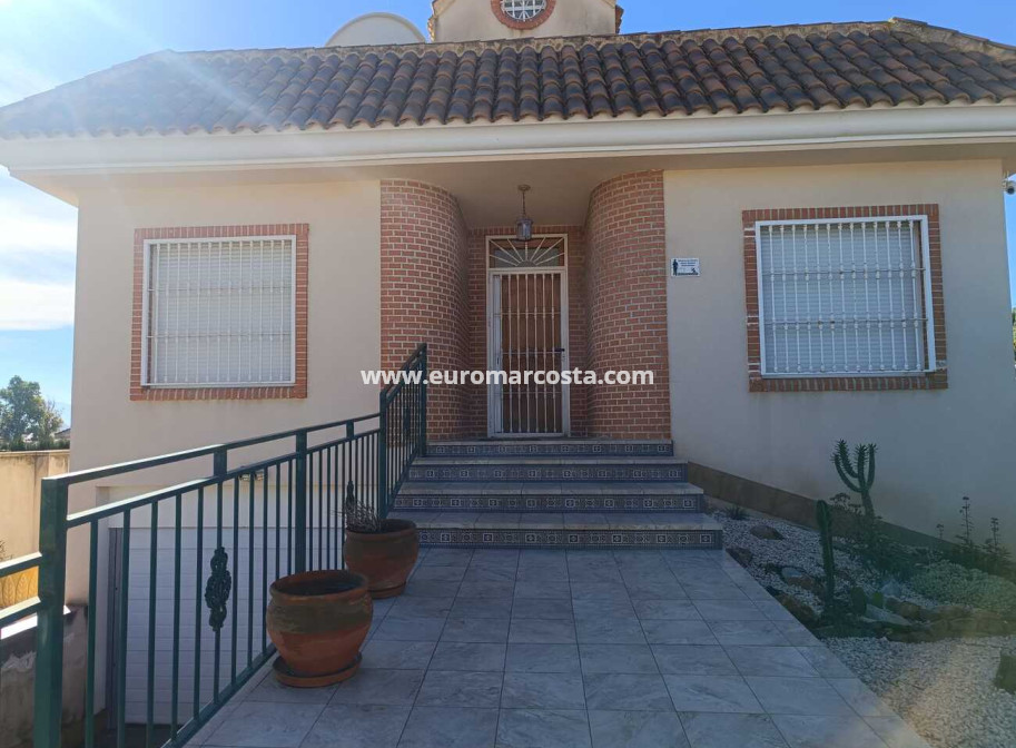 Objekte zum Wiederverkauf - Villa freitstehend - Fortuna - El Reloj