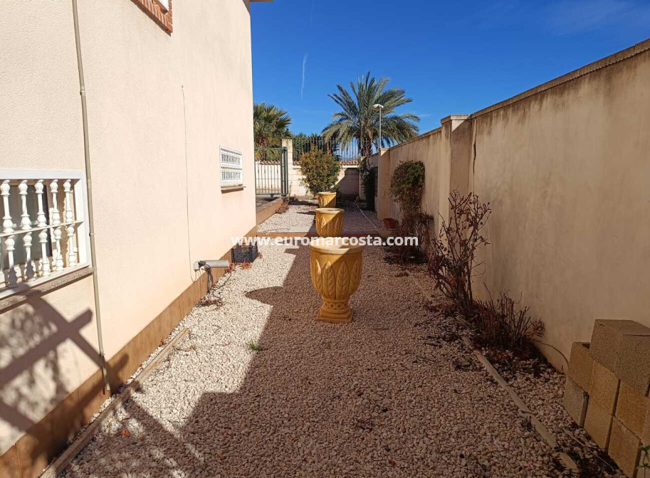 Objekte zum Wiederverkauf - Villa freitstehend - Fortuna - El Reloj