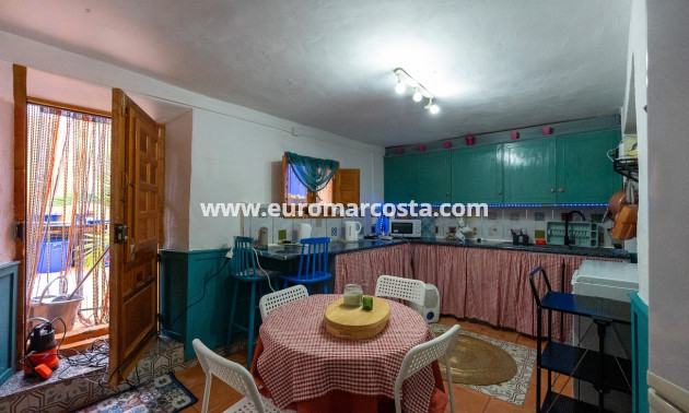 Sale - Casa - Chirivel - El Contador