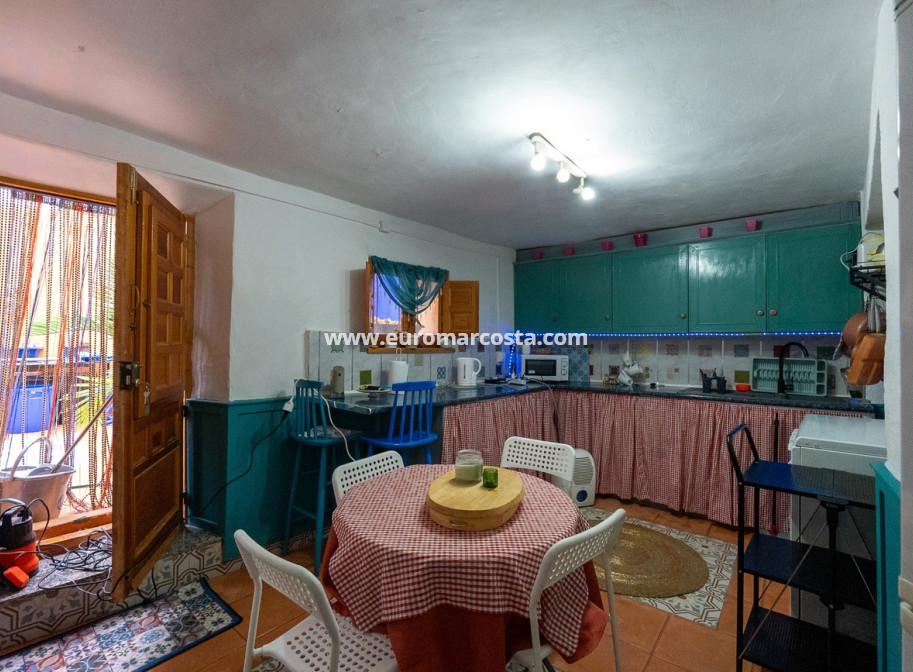 Sale - Casa - Chirivel - El Contador