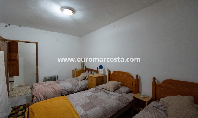 Sale - Casa - Chirivel - El Contador