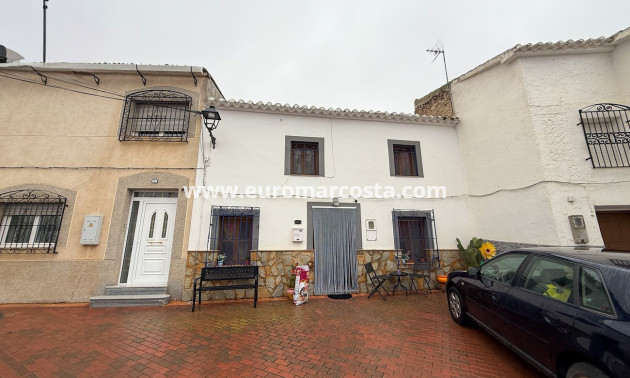 Sale - Casa - Chirivel - El Contador