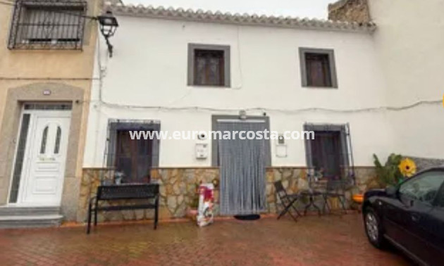 Sale - Casa - Chirivel - El Contador