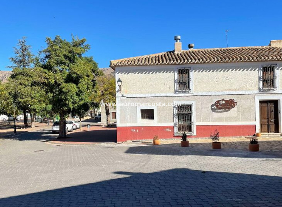 Sale - Casa - Chirivel - El Contador
