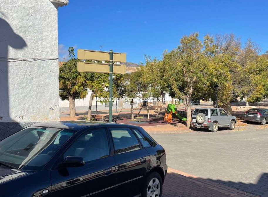 Sale - Casa - Chirivel - El Contador