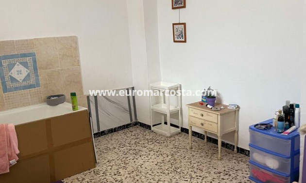 Sale - Casa - Chirivel - El Contador