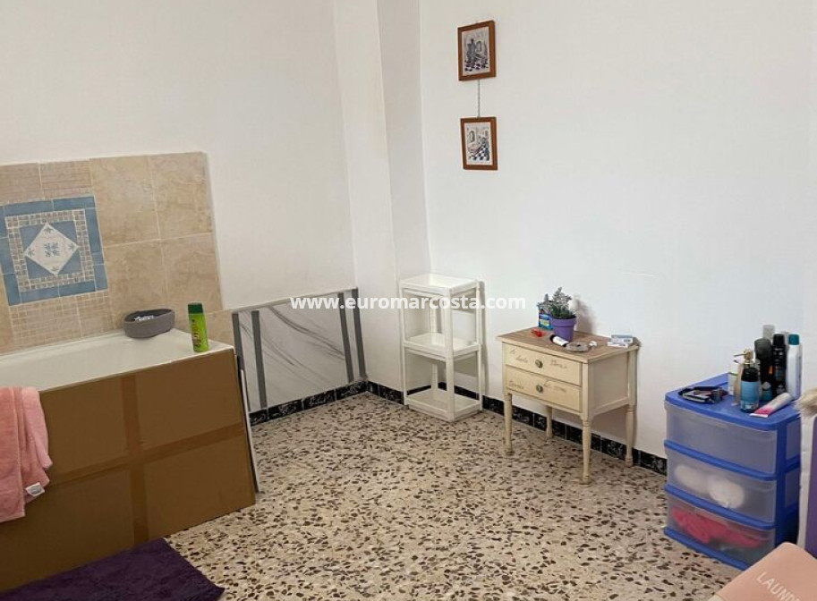 Sale - Casa - Chirivel - El Contador