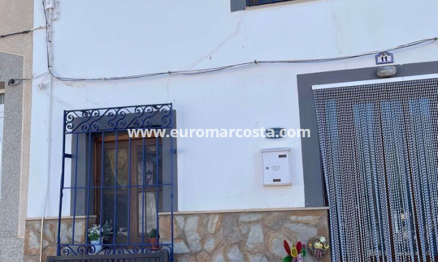Sale - Casa - Chirivel - El Contador