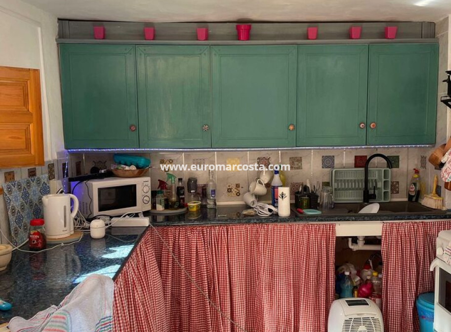 Sale - Casa - Chirivel - El Contador