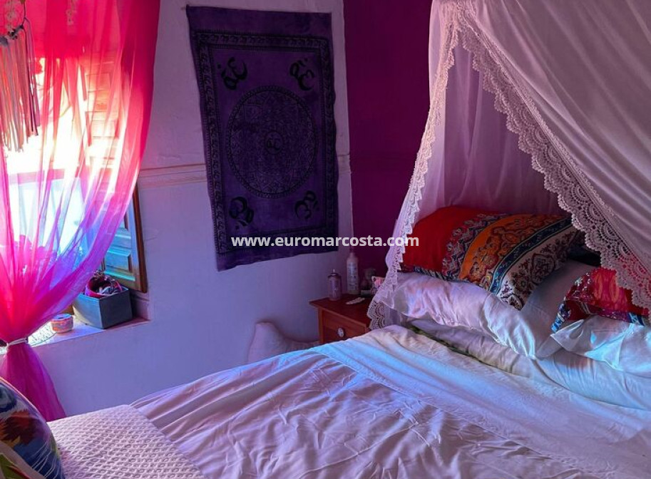 Sale - Casa - Chirivel - El Contador