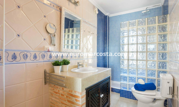 Sale - Casa - Orihuela Costa