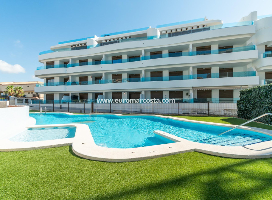New Build - Apartment / flat - Orihuela Costa
