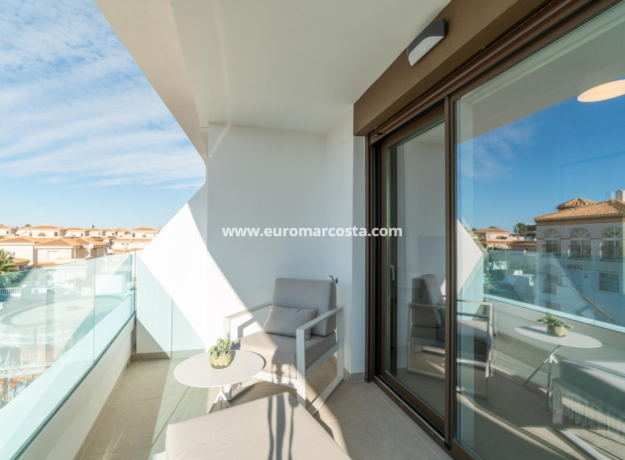 New Build - Apartment / flat - Orihuela Costa