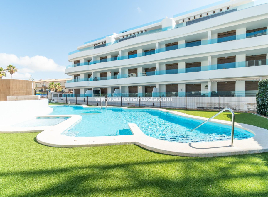 New Build - Apartment / flat - Orihuela Costa