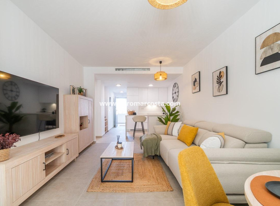 Alquiler a largo plazo - Apartamento / piso - Orihuela Costa