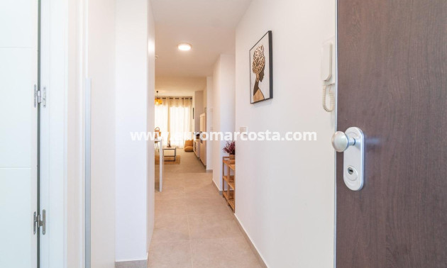 Alquiler a largo plazo - Apartamento / piso - Orihuela Costa