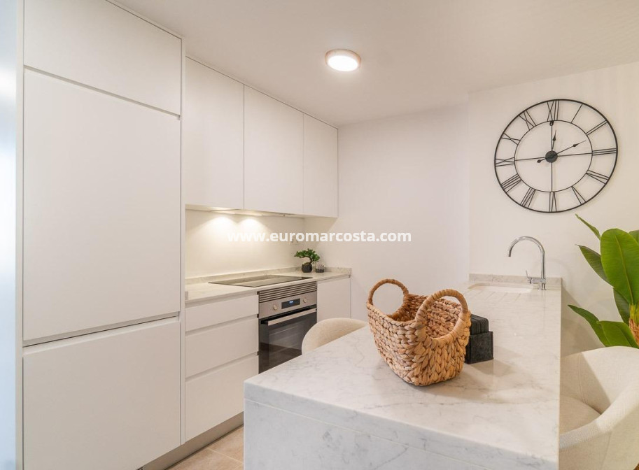 Alquiler a largo plazo - Apartamento / piso - Orihuela Costa