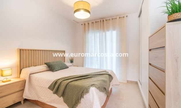 Alquiler a largo plazo - Apartamento / piso - Orihuela Costa