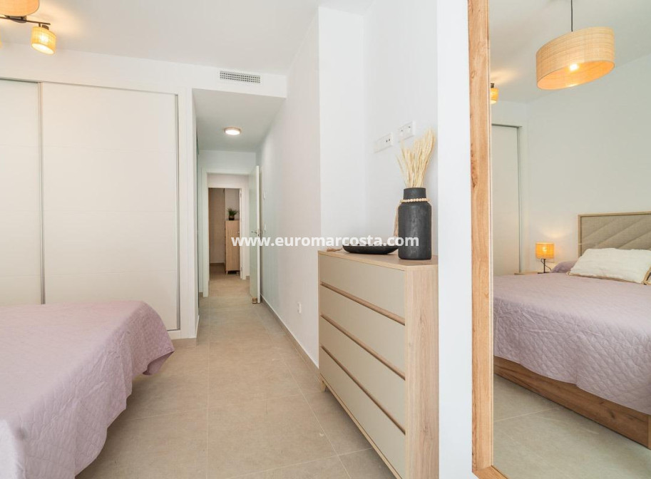 Alquiler a largo plazo - Apartamento / piso - Orihuela Costa