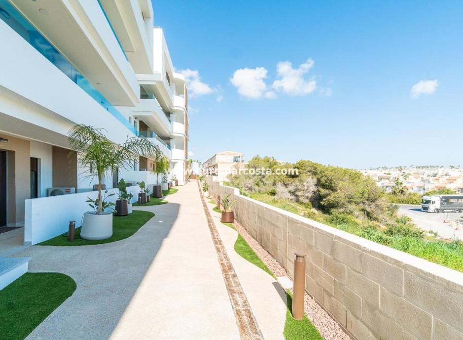 Alquiler a largo plazo - Apartamento / piso - Orihuela Costa