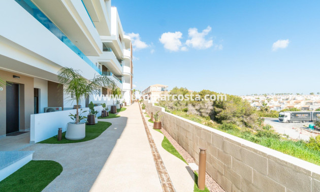 Alquiler a largo plazo - Apartamento / piso - Orihuela Costa