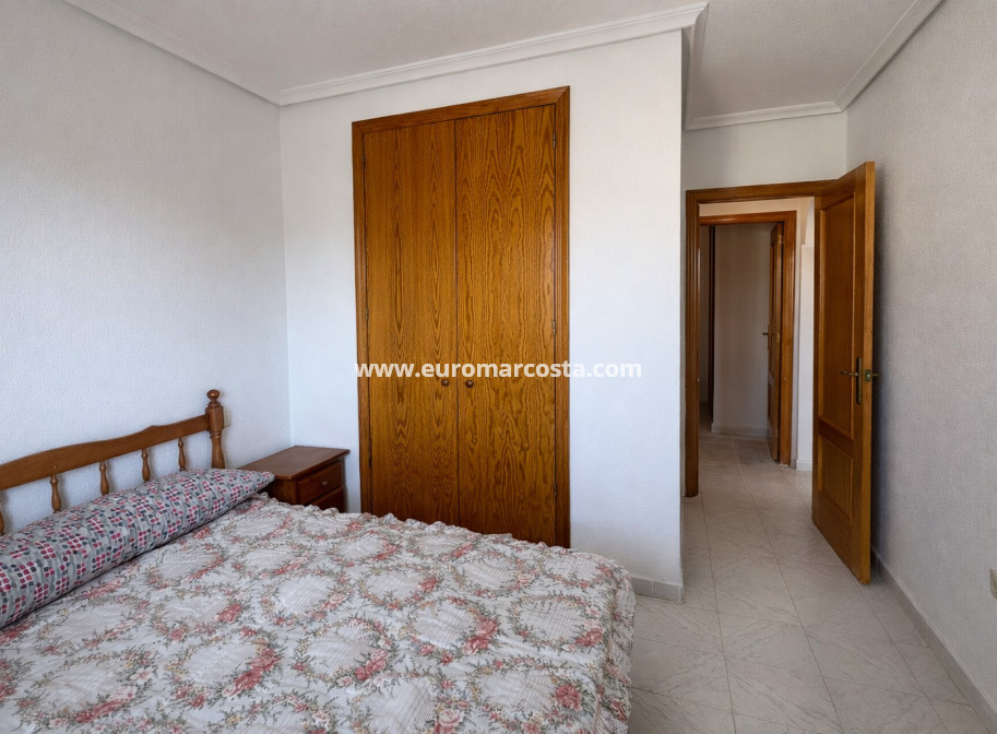 Venta - Apartamento / piso - Torrevieja - TORREVIEJA
